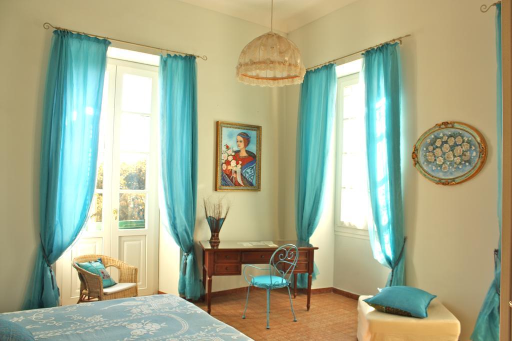 Ca' Del Sol Hotel Каляри Екстериор снимка