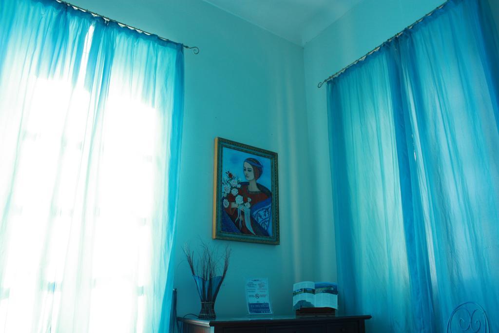 Ca' Del Sol Hotel Каляри Екстериор снимка